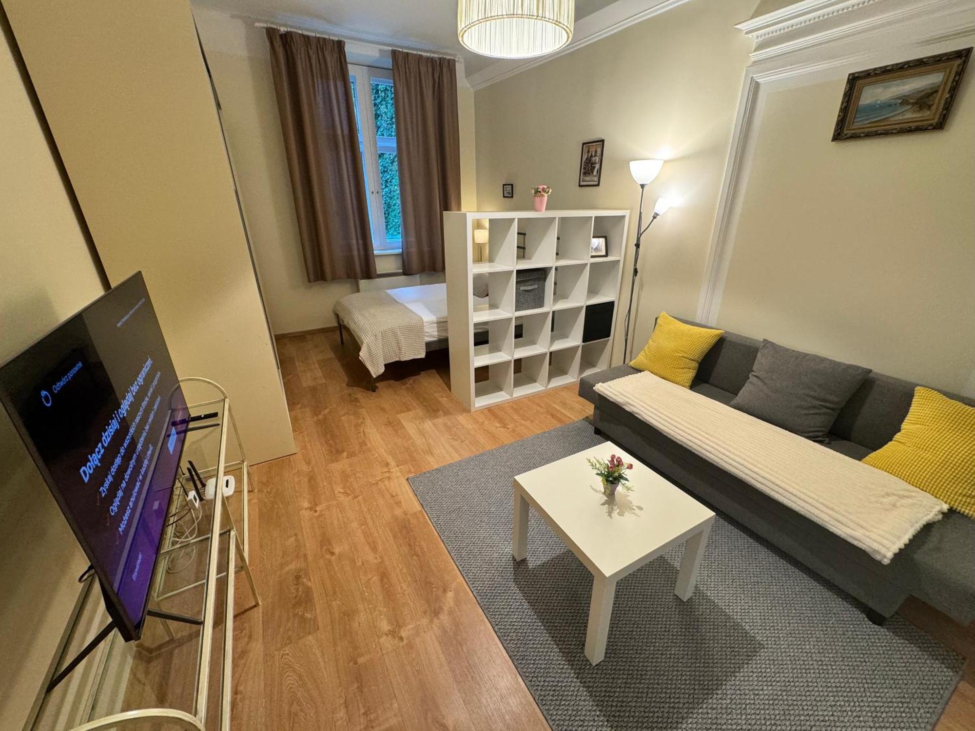 P&j Floriańska Apartament *