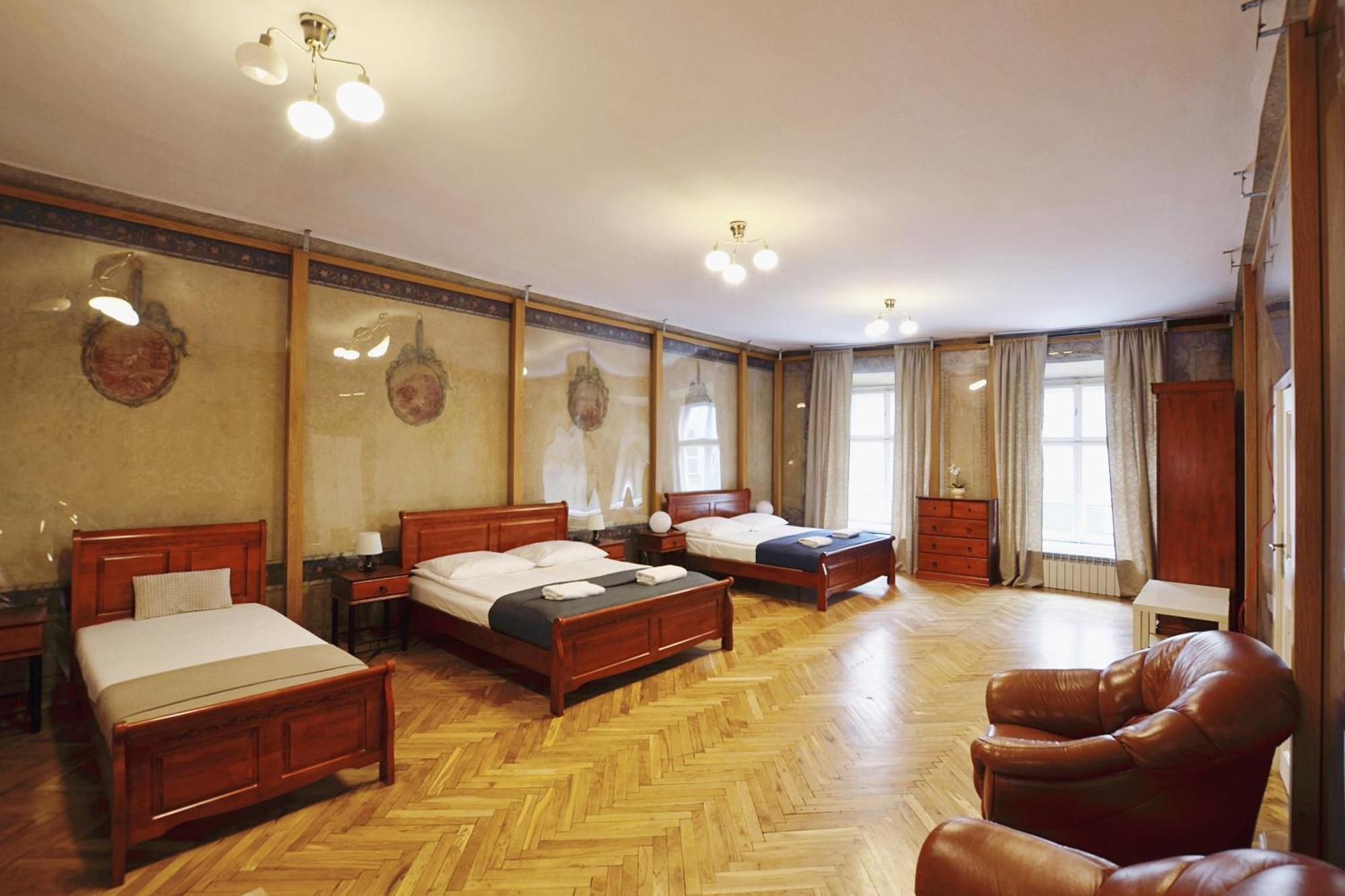 P&j Floriańska Apartament