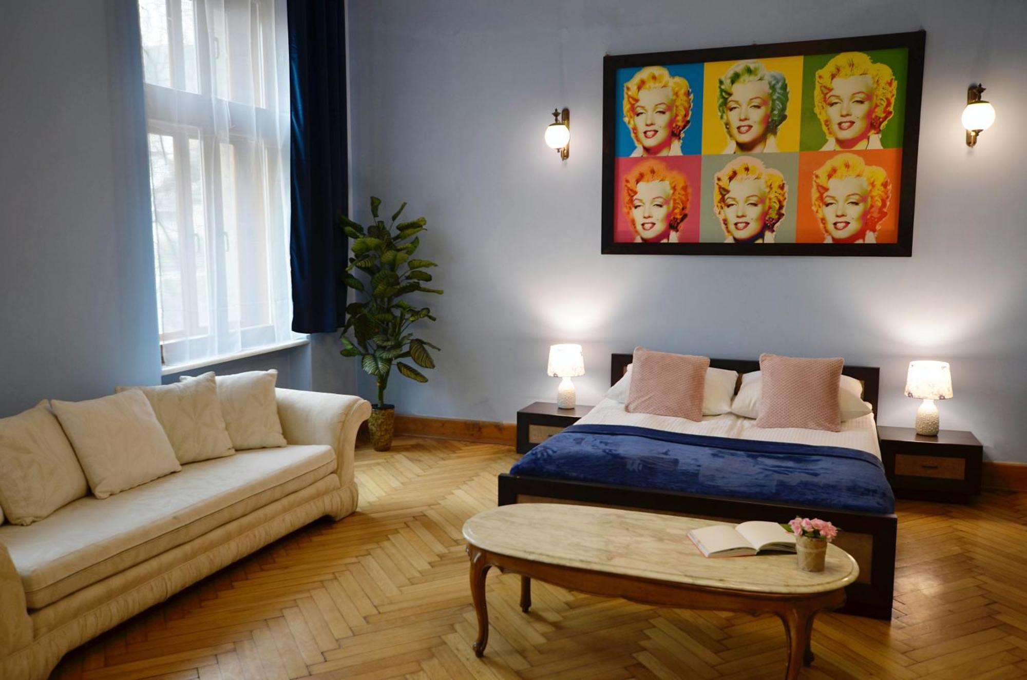 P&j Floriańska Apartament *