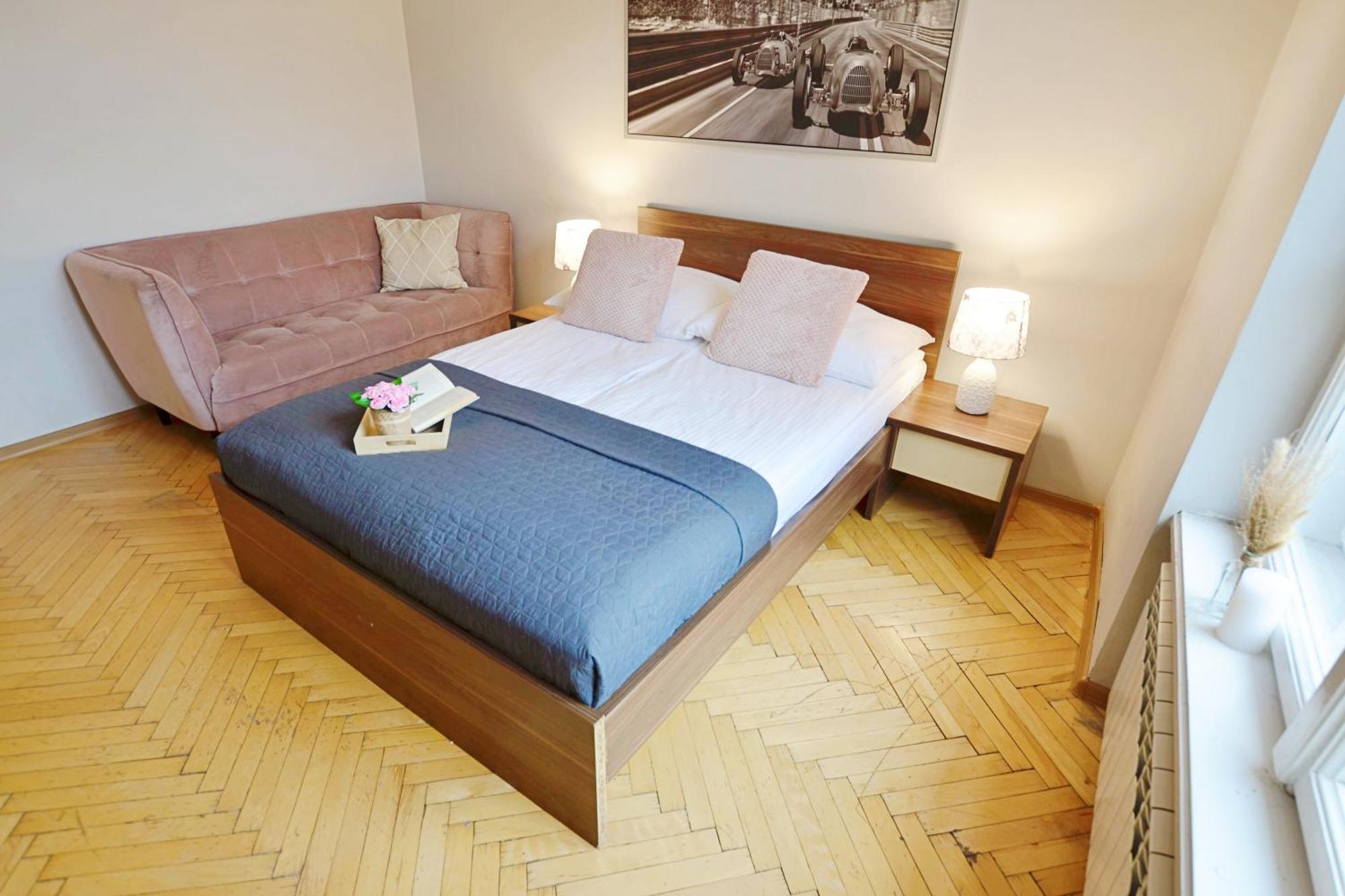 P&j Floriańska Apartament